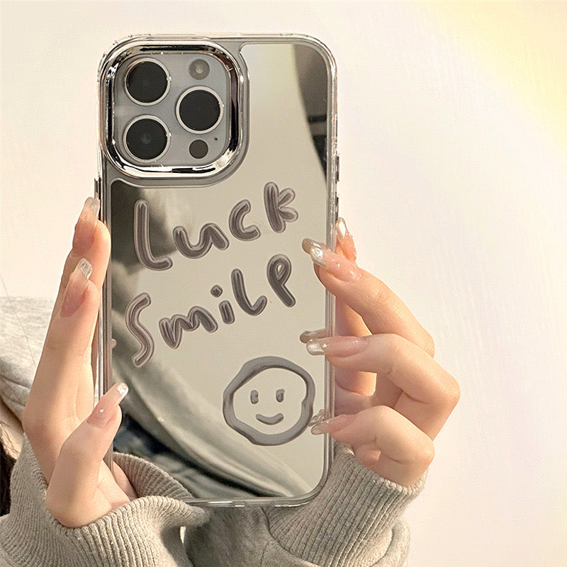 Dinos。 鏡面 iPhone 保護殼